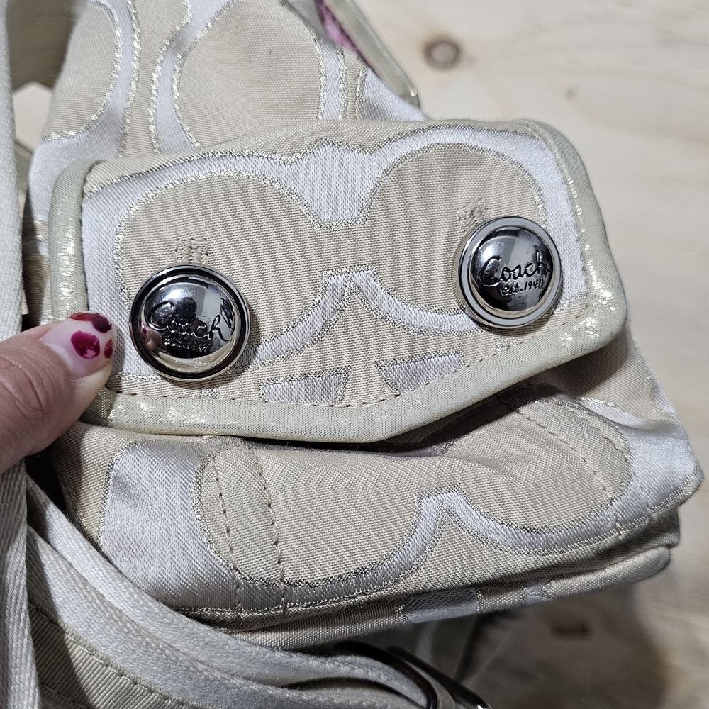 Y2k Coach Mini Backpack Poppy Signature Sateen Lurex SV Light Khaki Gold 16696 - Picture 3 of 6